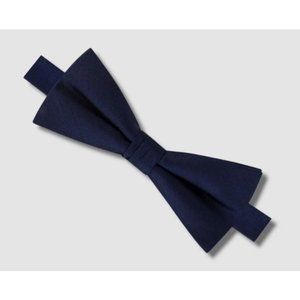 Calvin Klein Men's Bow Tie and Pocket Square Set - Navy NIB
